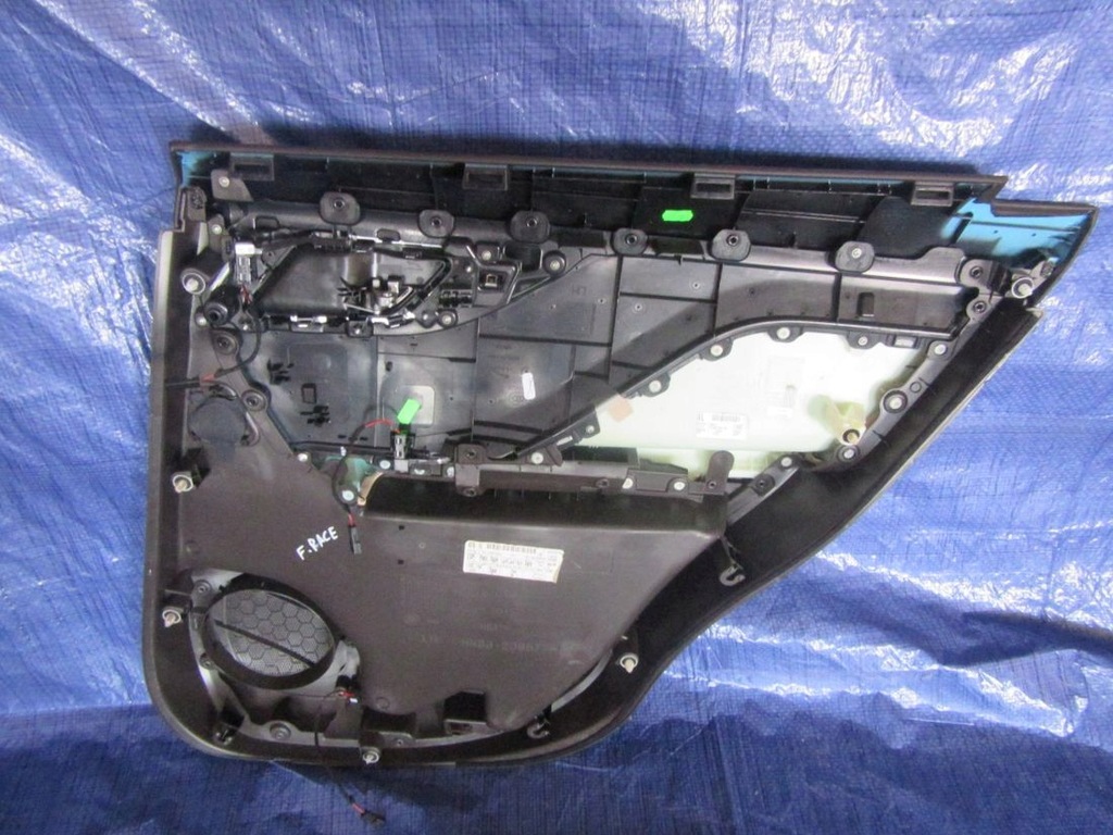 фото №7, Jaguar f-pace x761 2016 обшивка защита дверь задняя