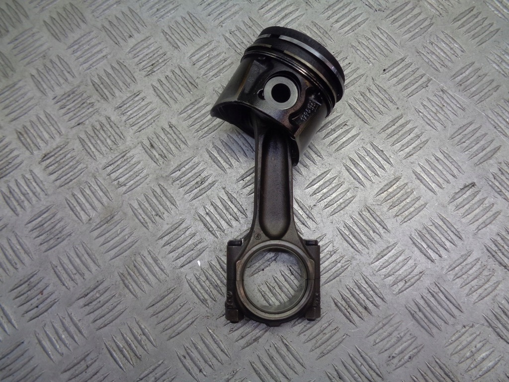 фото №1, Поршень з шатун volvo v50 2.0 d