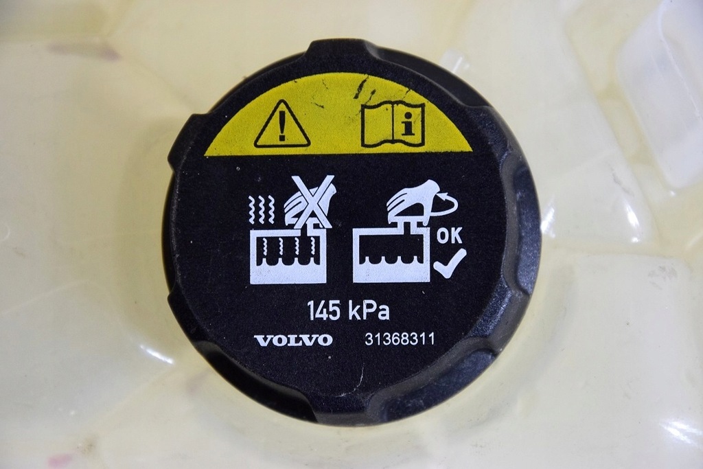 фото №7, Volvo xc60 ii 17- бачок розширювальний демонтаж