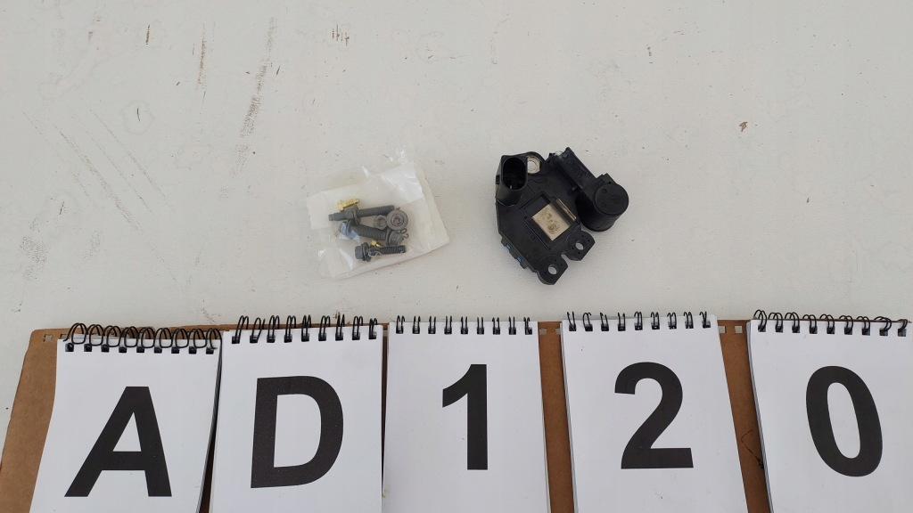 Mercedes регулятор напряжения генератора новая Цена