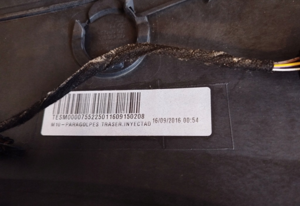 Бампер задний  задний opel meriva ii b lift 4x pdc 13267966 h07 Оригинал