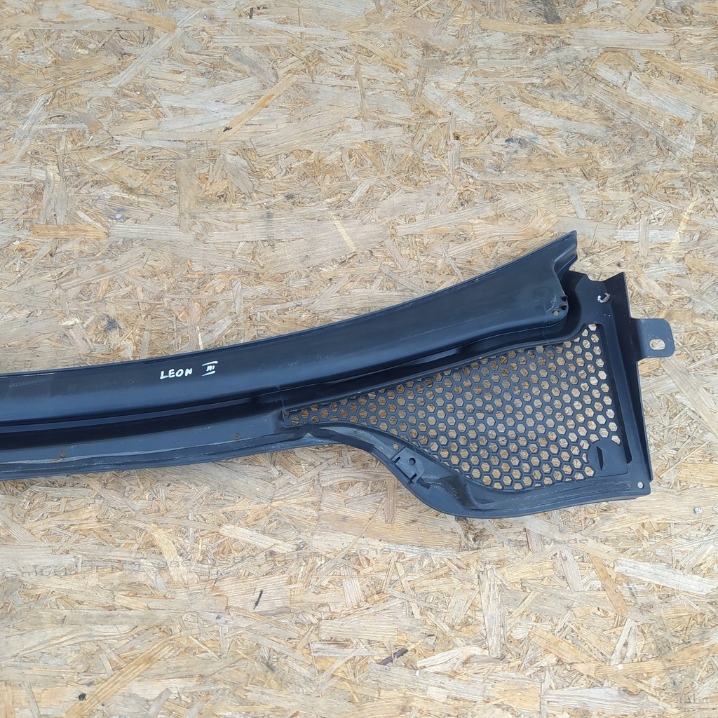 фото №5, Seat leon iii 2012- жабо пластиковый верхний europa 5f2819403d