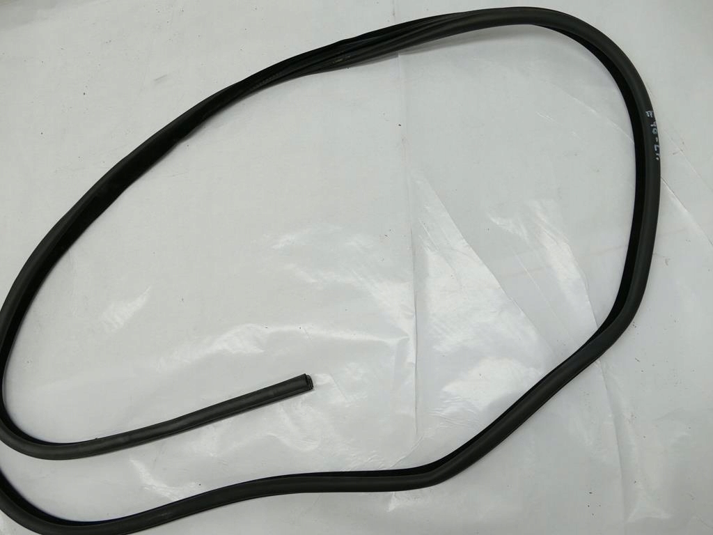 фото №3, Bmw 3 e90 прокладка двері лівий задня ліва задня