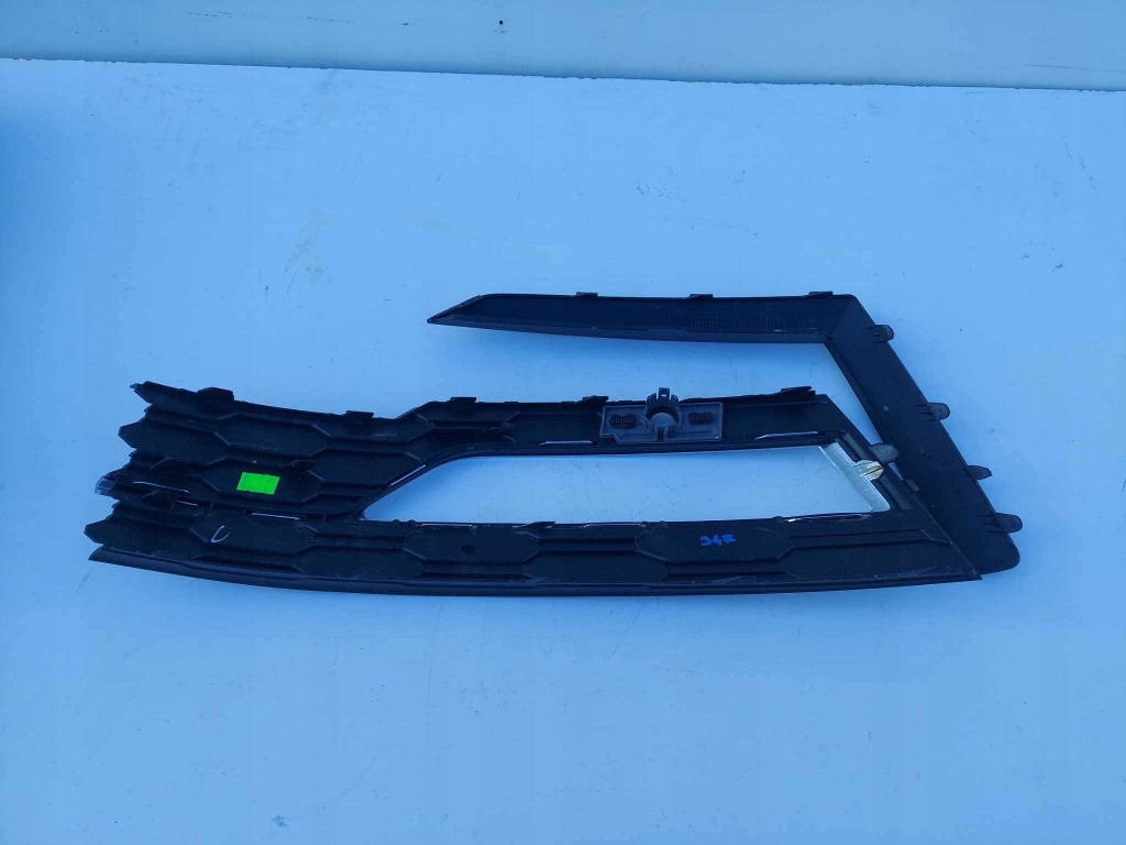 фото №5, Skoda octavia iv решётка решётка радиатора бампера правая