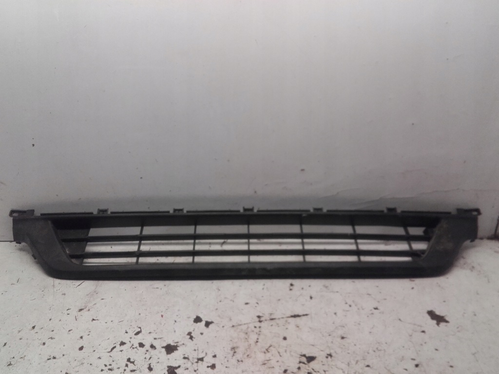 фото №1, Subaru outback iv решётка бампера средняя 16r-