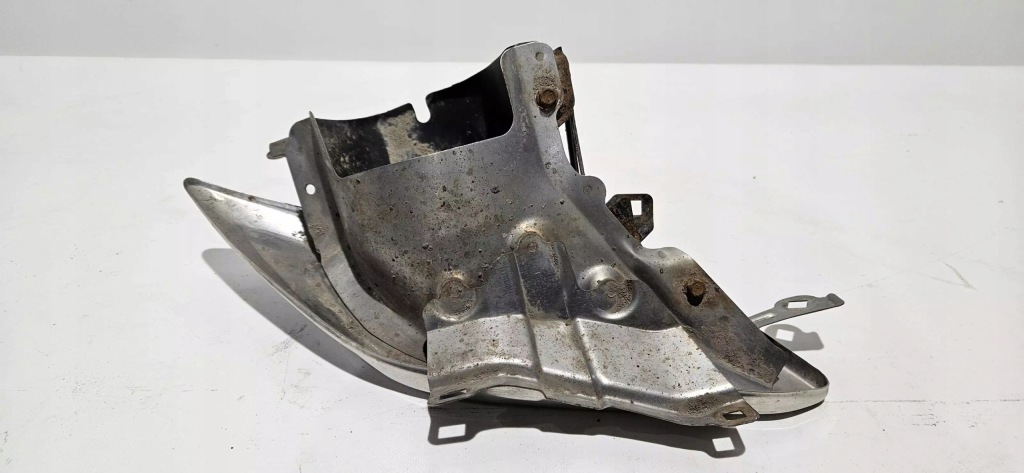 Наконечник выхлоп левая lexus rx 2015-19 оригинал в Украине