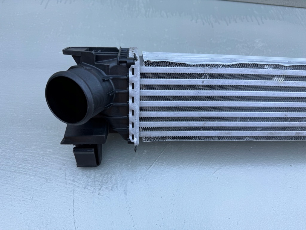 Fiat ducato boxer jumper 3 3 рестайлінг  14r- інтеркулер радіатор 53144431 Доставка