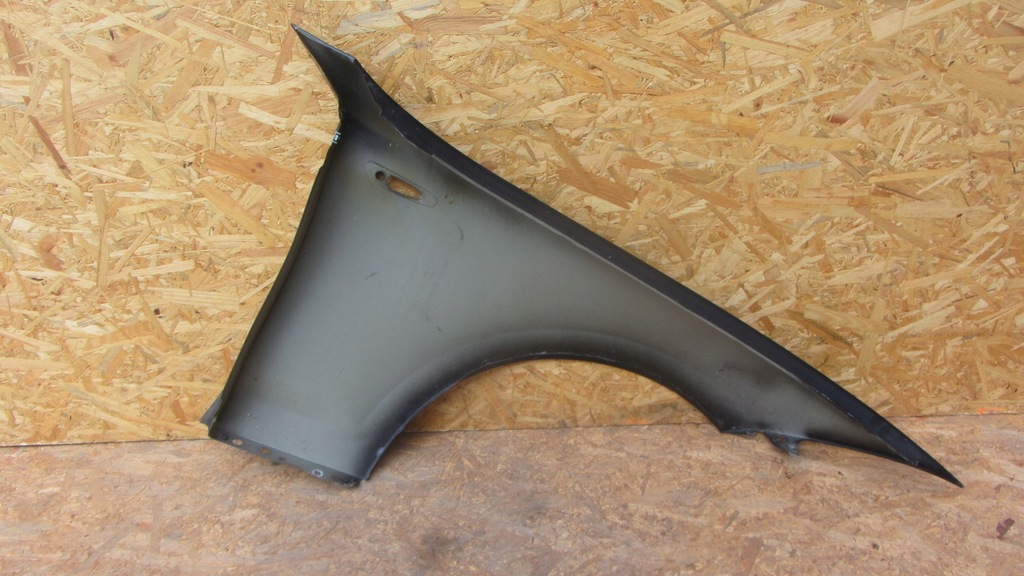 фото №13, Передний левый крыло bmw 1 e87 e81