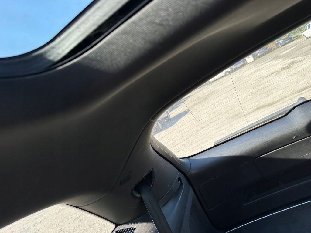 фото №8, Потолок audi q7 4l s-line lubelskie панорама odstaje