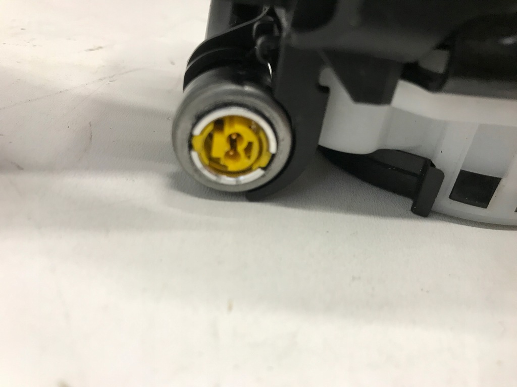 фото №5, Porsche macan pas безопасности перед левый