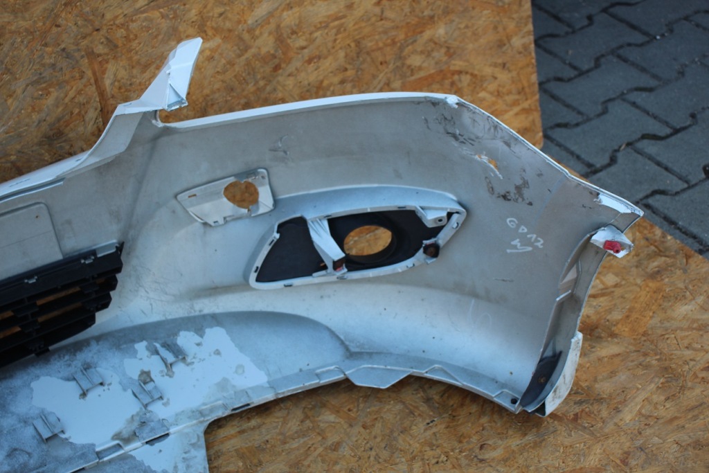 Бампер перед передний opel zafira b opc оригинал 10u белый в Украине