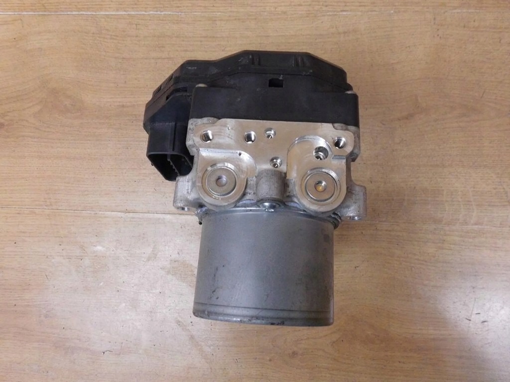 фото №1, Infiniti q50 насос abs 47660 4gf0a