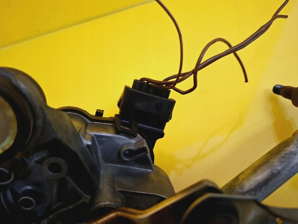 фото №9, Механизм моторчик дворник перед citroen c2 2004 nr107