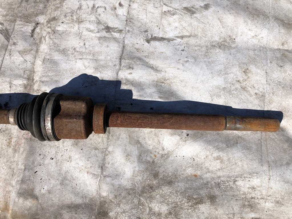 фото №3, Привідний вал права довга renault master iii 391002176r