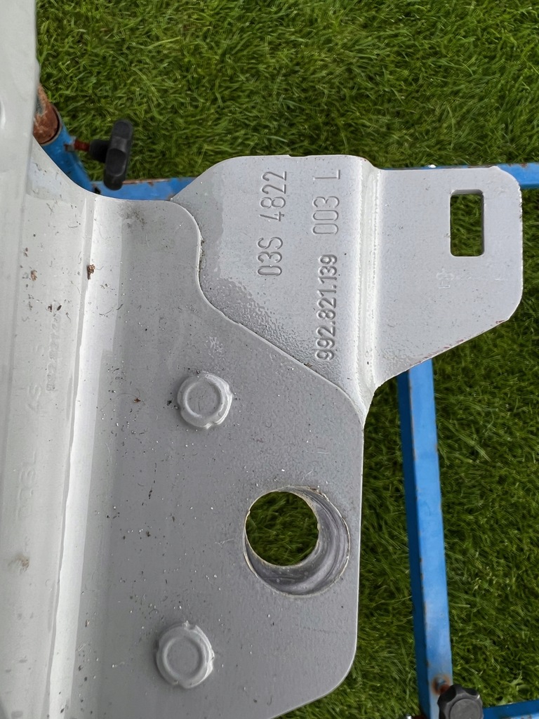 фото №13, Porsche carrera 911 992 крила лівий передній