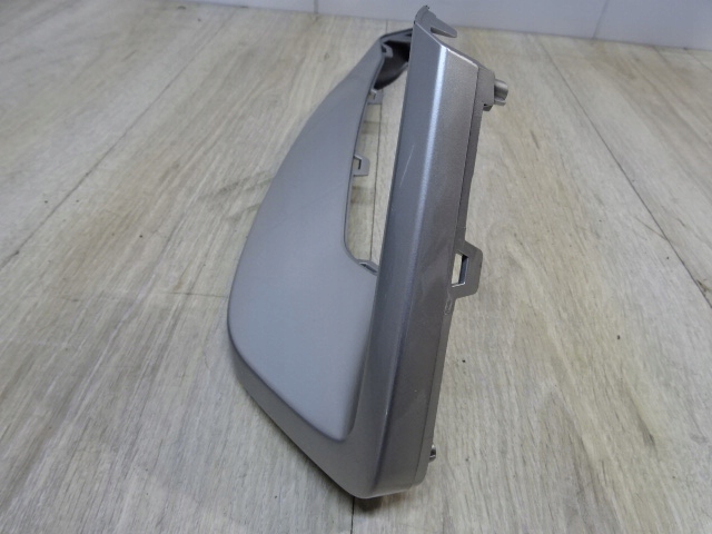 фото №10, Kia sportage v молдинг перед права 86596-r2000