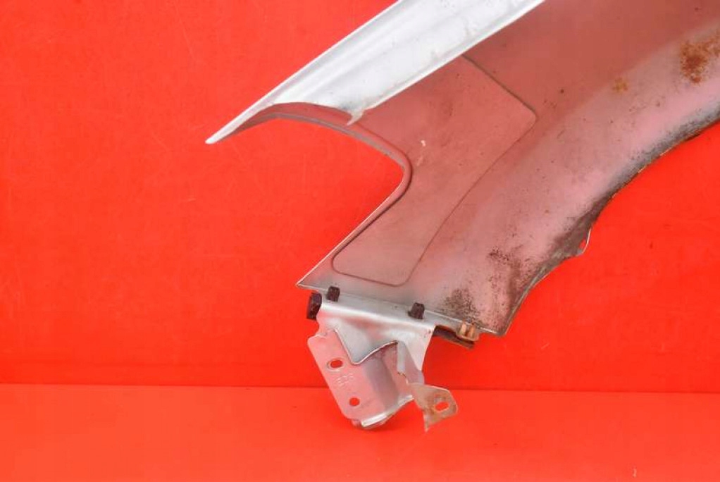 фото №12, Крыло правый перед передний серебристый nissan tiida 04-12