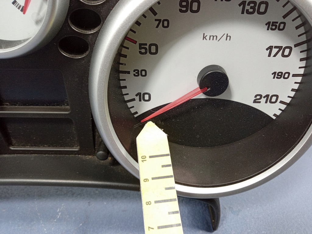 фото №5, Peugeot 207 1.6 hdi счетчик приборы eu 9662904780