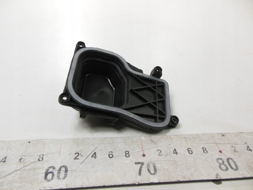 Крышка - крышка фара левого ford focus i оригинальный номер 1150543 Недорого