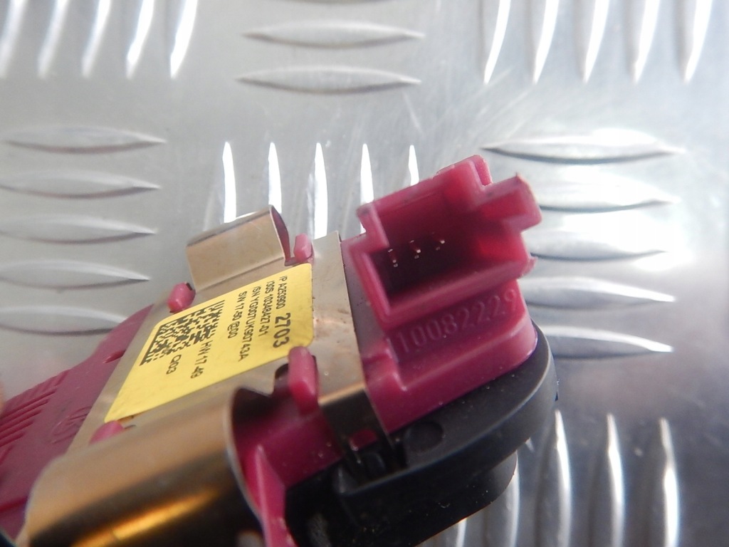 фото №16, Mercedes-benz a w177 передняя часть правый lower бампер решётка a1778858400 original