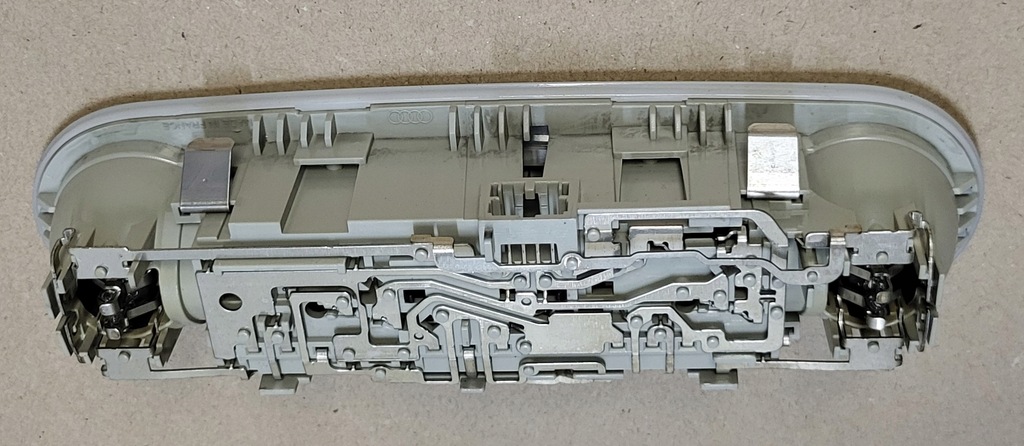 фото №15, Лампа освещение кабины салона с потолочный audi a5 8t a4 b8 8k оригинальный номер