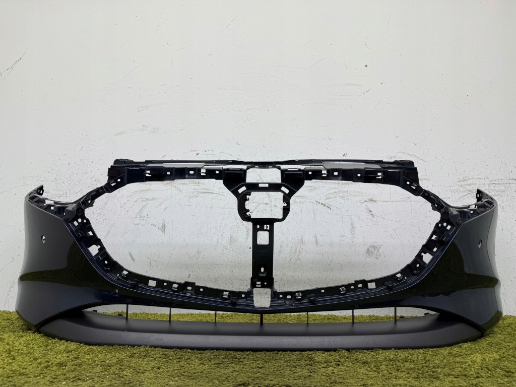 фото №1, Бампер перед mazda 3 bp 19-