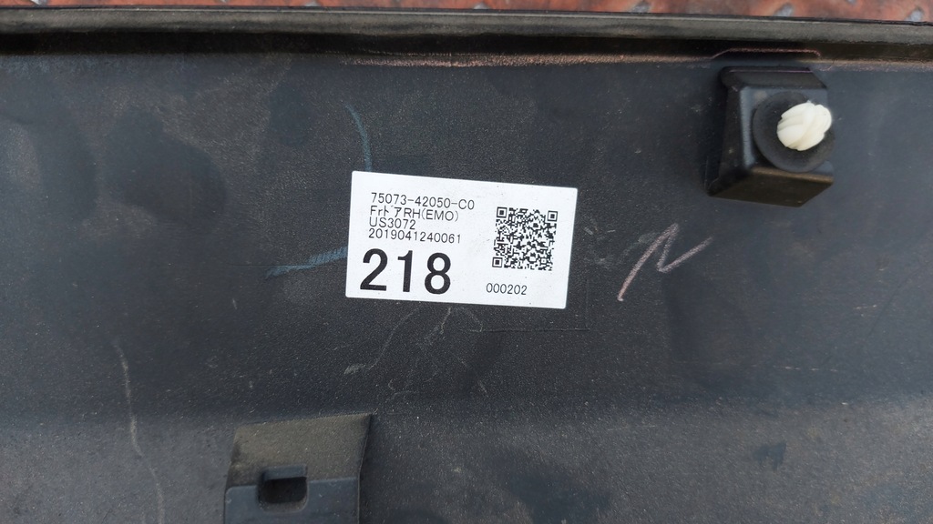 фото №12, Молдинг дверь правая правый перед toyota rav4 v 18-