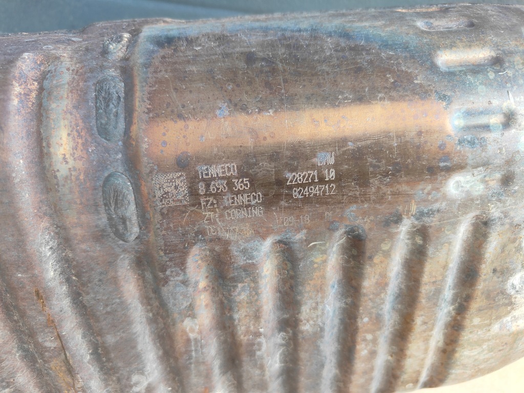 Гасник система випускний mini f54 f60 b48 2.0 jcw 8744173 8689393 8693365 Ціна