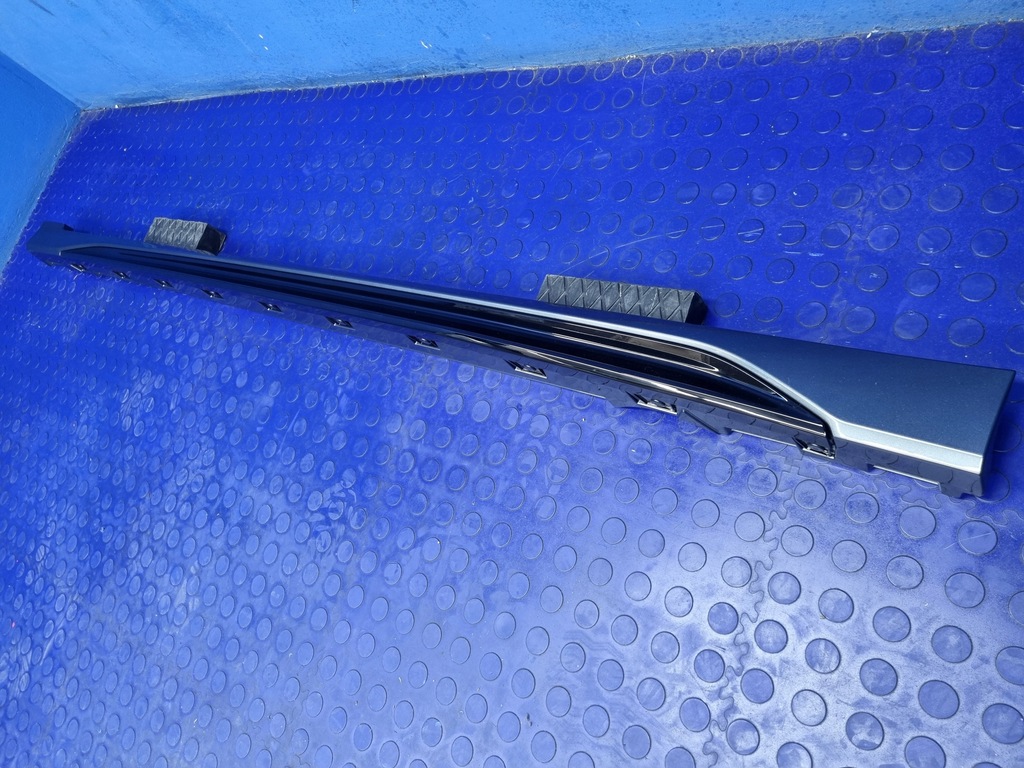 фото №6, Audi a3 8y lz7s ліва накладка молдинг поріг оригінал 8y0853855a