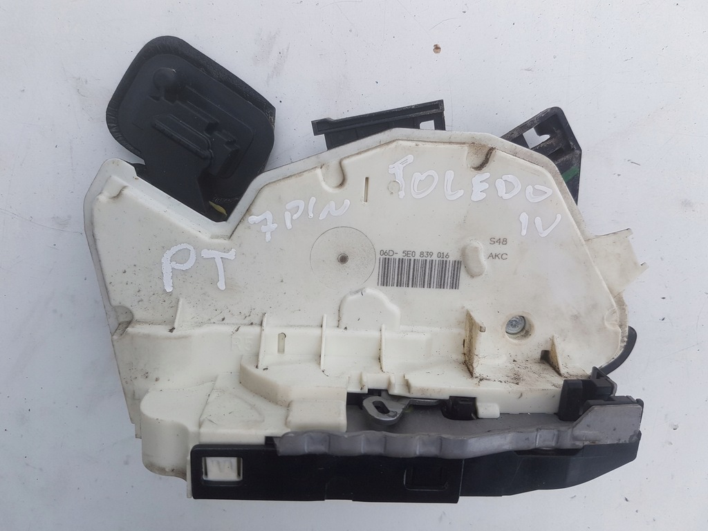 фото №1, Seat toledo iv 12-18r замок дверь правый задняя 7 pin