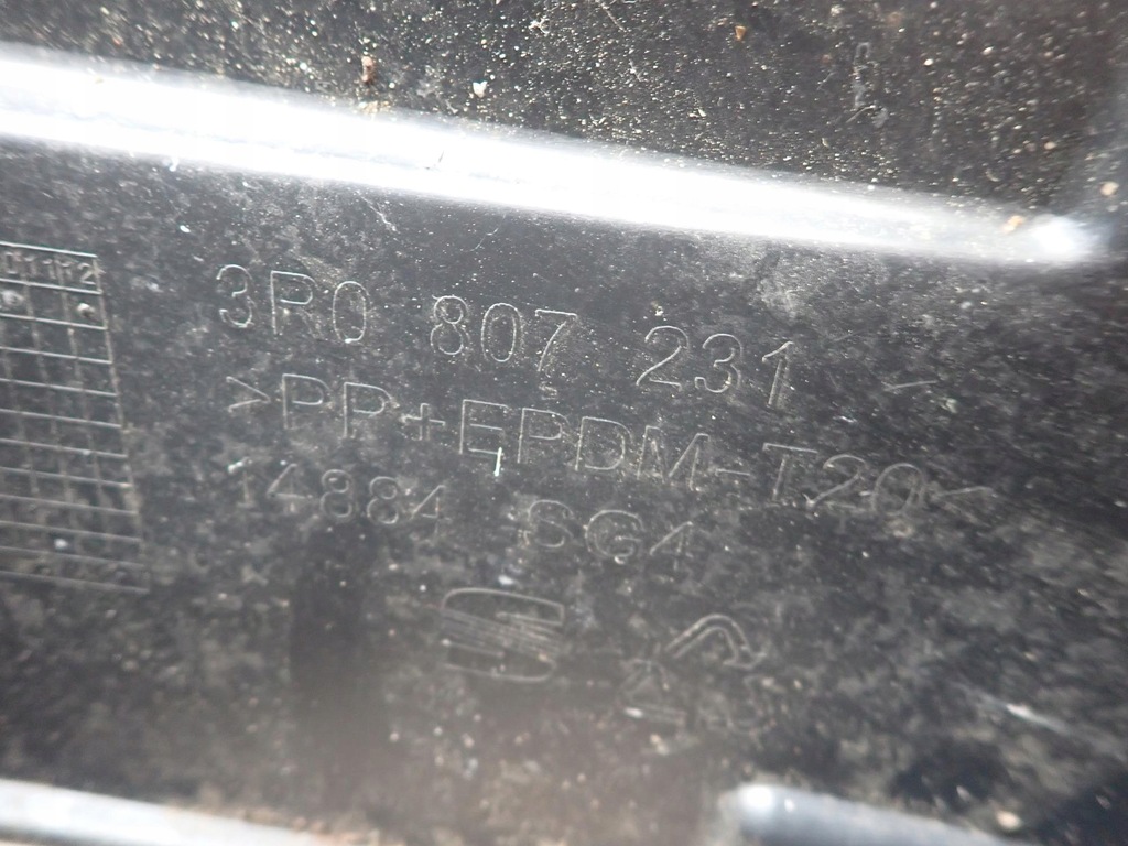 фото №16, Seat exeo 08-13 бампер перед передний sprysk