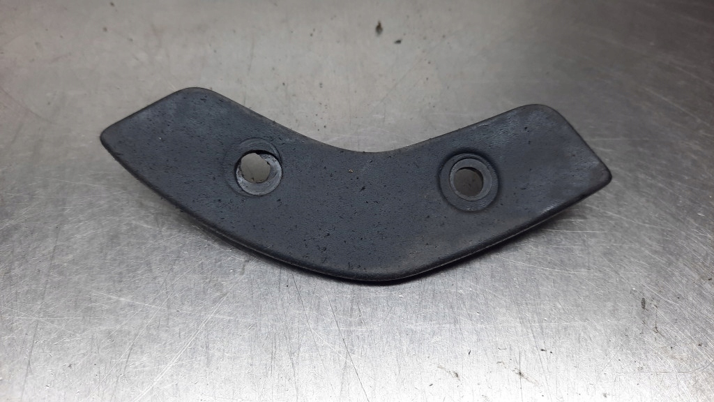 фото №1, Бризковик правий перед 31335026 volvo s60 ii v60