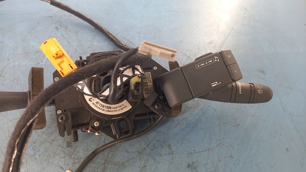 фото №3, Переключатель комбинированный renault laguna i 1.8b 99r