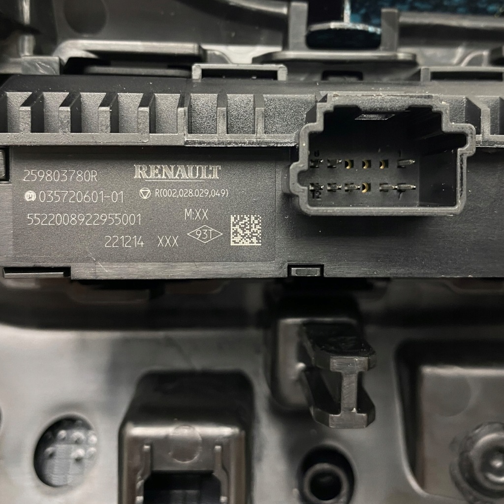 фото №14, Панель керування renault clio v