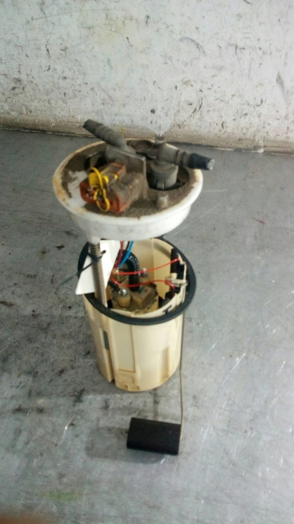 фото №1, Насос топлива peugeot boxer i 2.0 hdi 0580303016