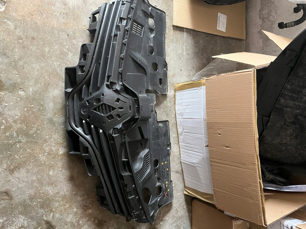 фото №1, Renault clio iv решітка радіатора решітка радіатора 622562397r