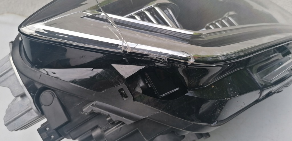 фото №16, Vw golf sportsvan lift full led лампа права перед 517941036a