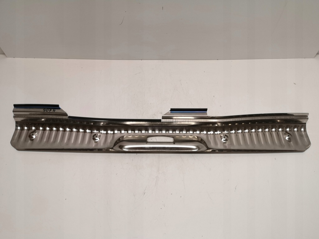 фото №4, Peugeot 407 sw kombi 04-11 молдинг багажника