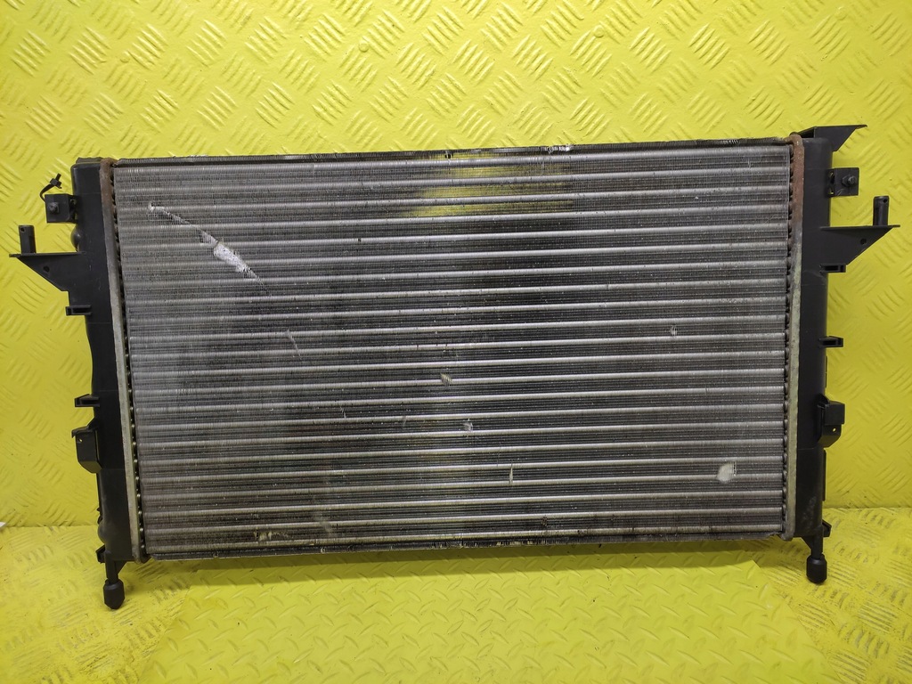 фото №1, Renault laguna ii 1.8 радиатор wody