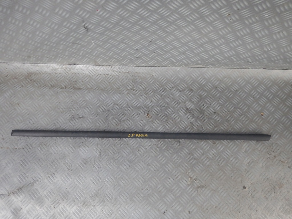 фото №1, Skoda fabia i vrs rs левая молдинг дверь перед