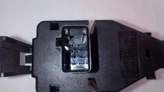 фото №7, Выключатель света аварийных merc a170 a1688201210