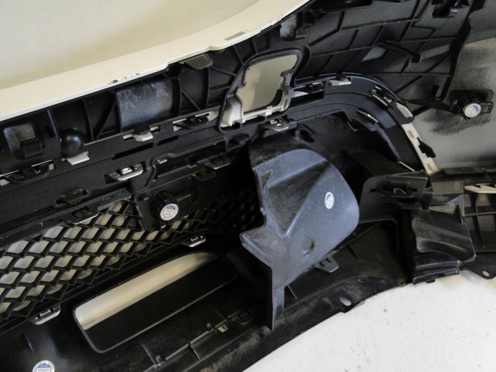 фото №11, Mercedes бампер передний перед glc 253 x253 lift pts a2538858102 799