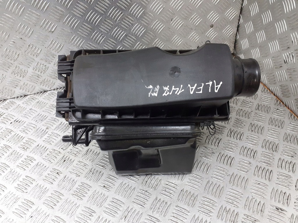 фото №1, Корпус фільтра повітря alfa romeo 147 1.6