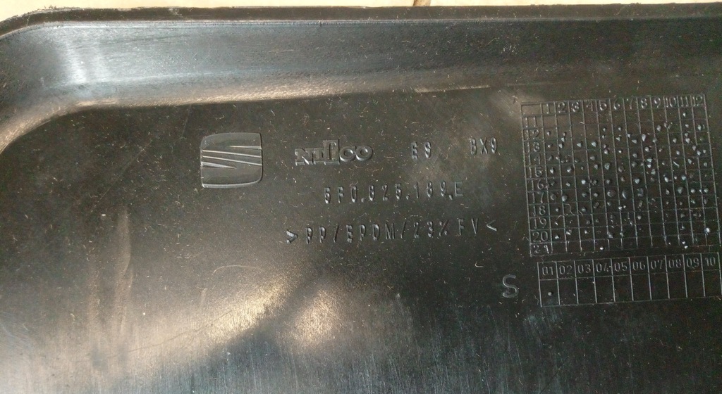 фото №9, Кронштейн захист бампера seat leon iii 5f0825189e задня nowa oryg.