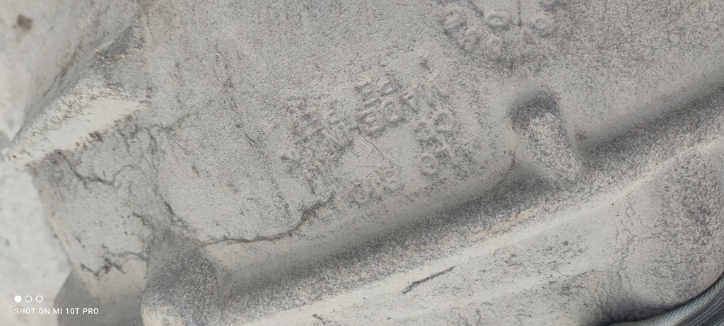 фото №8, Audi оригинальный номер 4l0810171 подкрылок