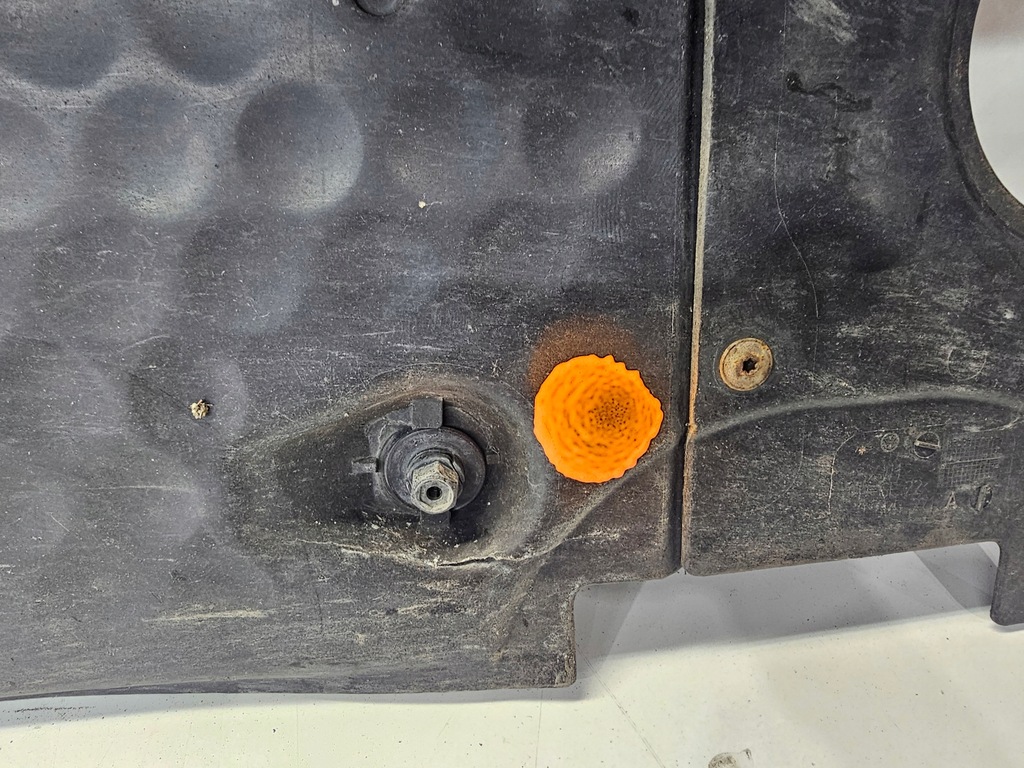 фото №8, Захист підвіска ліва audi a3 8p 1k0825211e