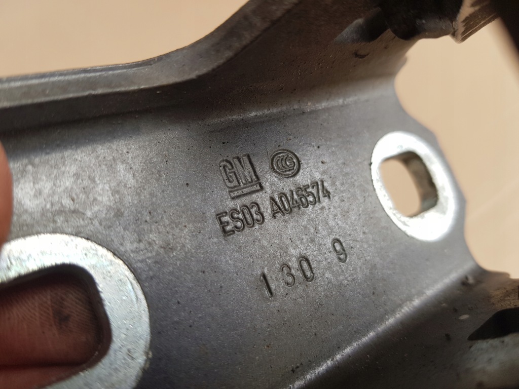 Комплект петлі двері правий перед / opel insignia a 2008-2017 / z177 Недорого