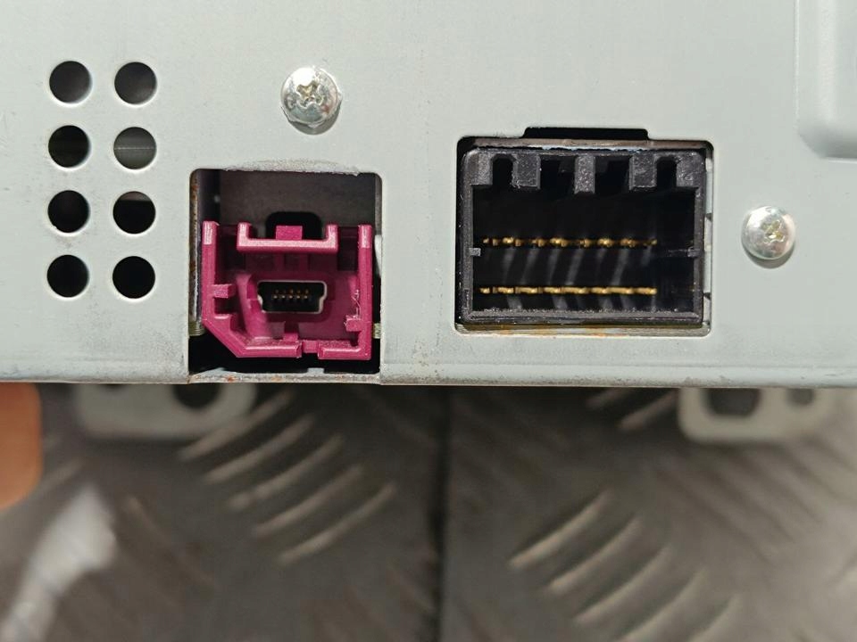 фото №4, Chrysler pacifica 2017 автомагнитола