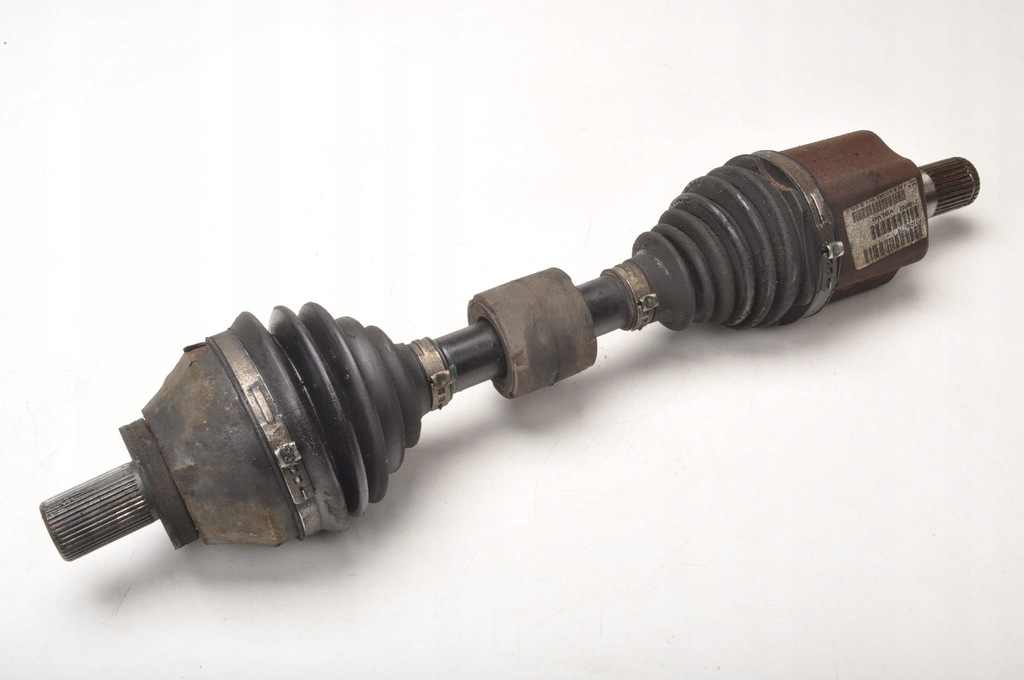 фото №1, Volvo s60 ii v60 2.4 d5 приводной вал левая p31256779 autom