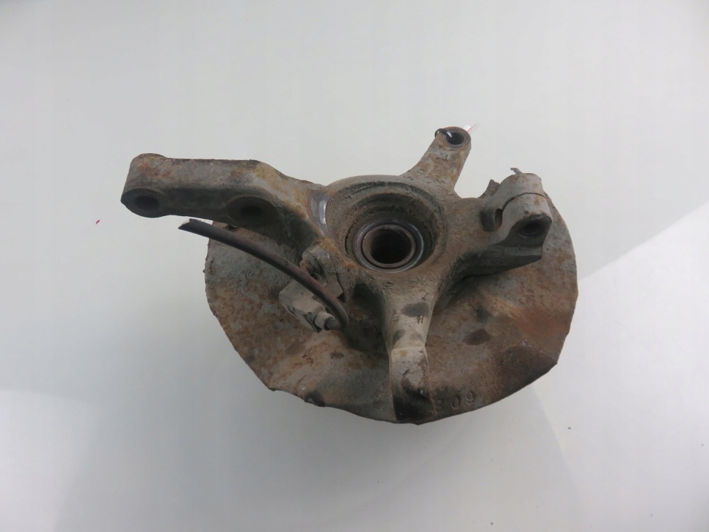 фото №4, Поворотный кулак ступица передняя левая suzuki wagon r+ 1.3 4wd 4x4